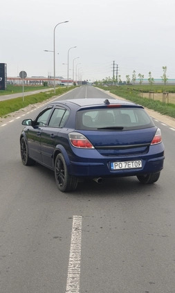 Opel Astra cena 11500 przebieg: 250000, rok produkcji 2004 z Poznań małe 137